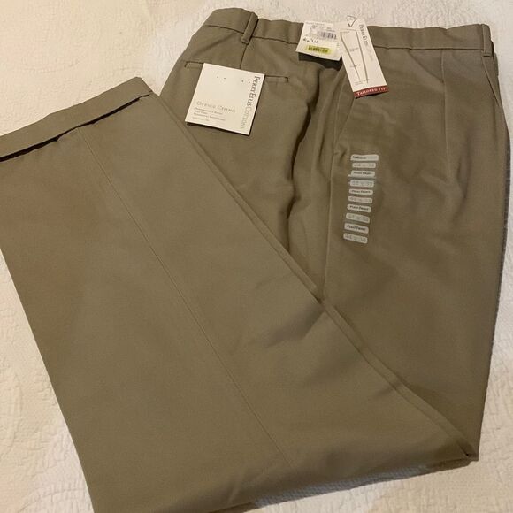 Perry Ellis cottons Office Chino. 44x34 NWT - Picture 1 of 7